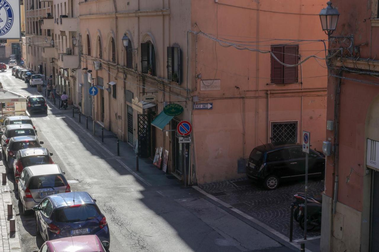 Central Guest House Civitavecchia Exterior foto